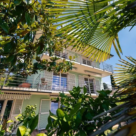 Old Road Rooms And Apartments With Pool Portorož Exterior foto