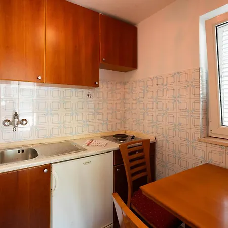 Old Road Rooms And Apartments With Pool Portorož Exterior foto