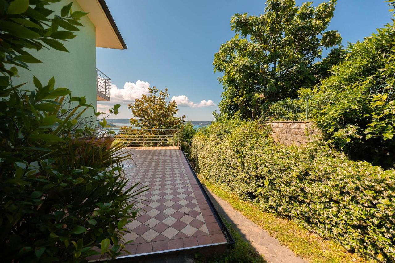 Homestay Old Road And With Pool *
