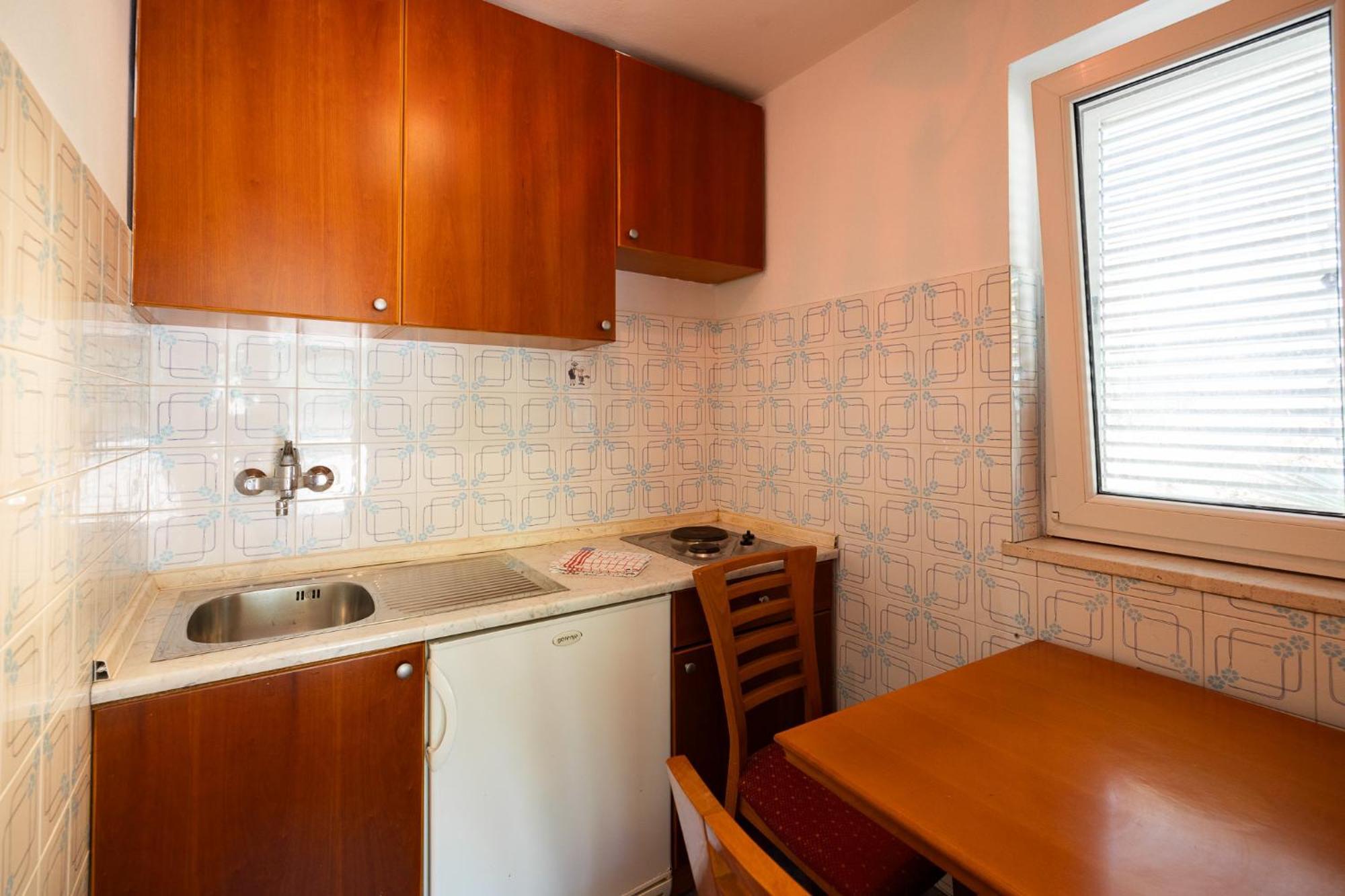 Homestay Old Road And With Pool