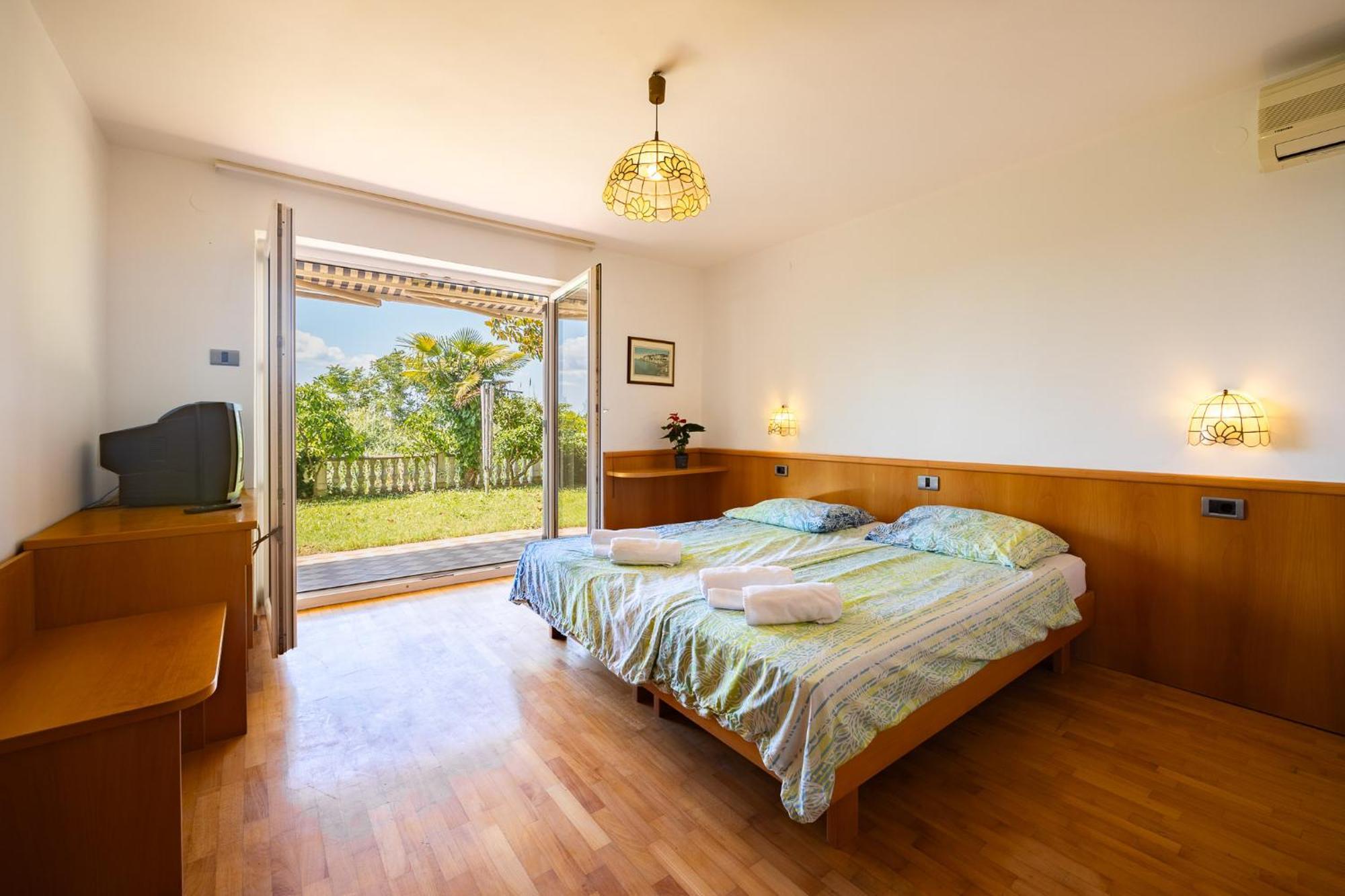 Homestay Old Road And With Pool Portoroz