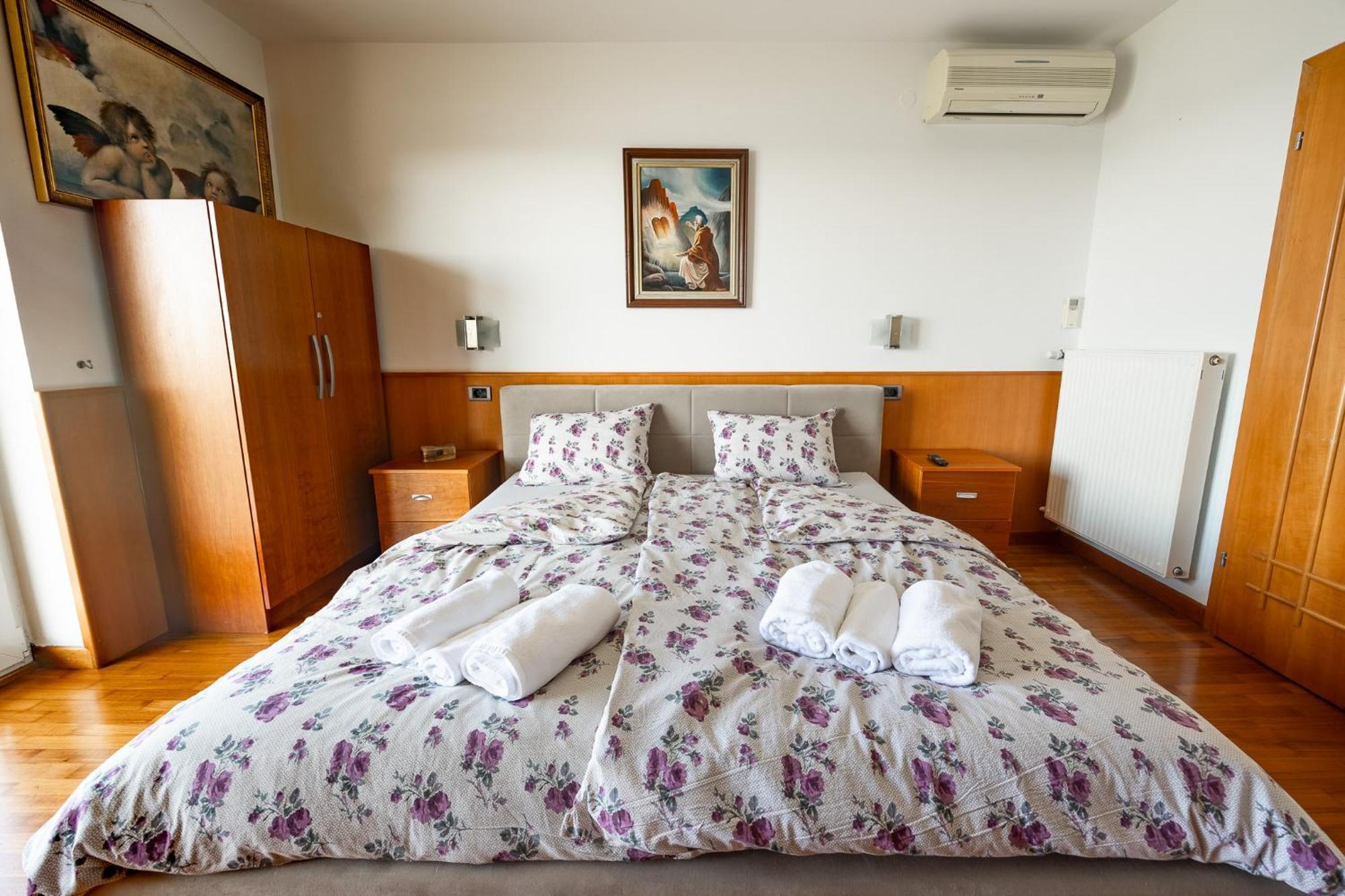Homestay Old Road And With Pool Portoroz